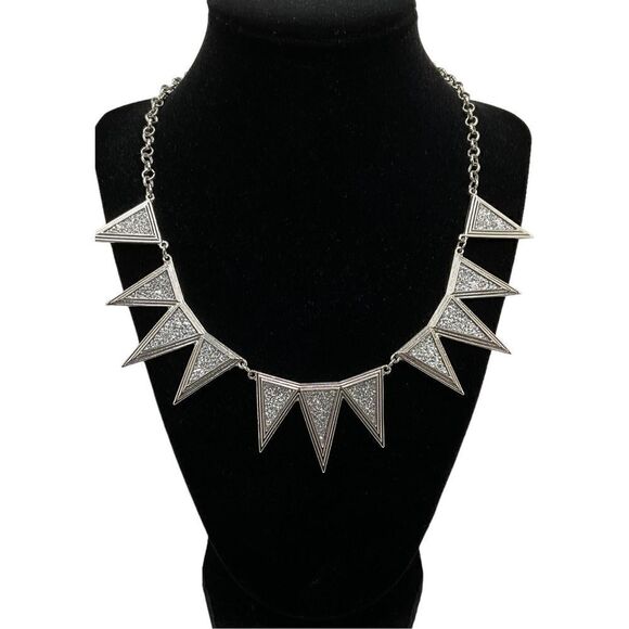 Jade Collection Necklace Earring Set Silver Toned Crushed Rhinestone Triangles - Picture 3 of 9